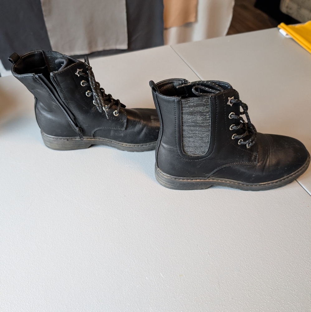 Girls Black Boots